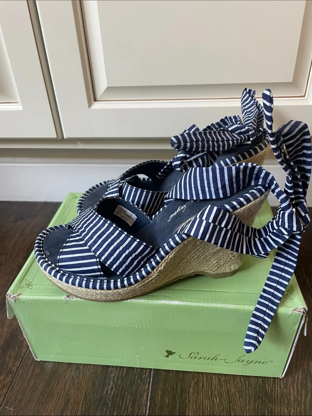 NWT Sarah Jayne Espadrille Strap Wedges!